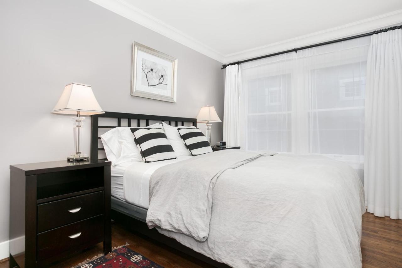 Bed & Breakfast Chelsea Station Seattle
